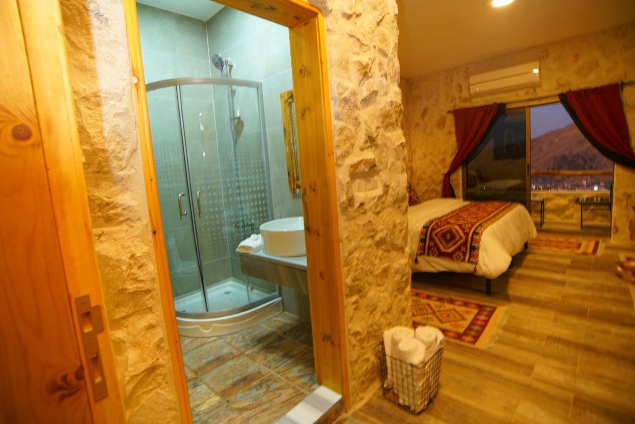 Infinity Lodge Wadi Musa Exterior foto